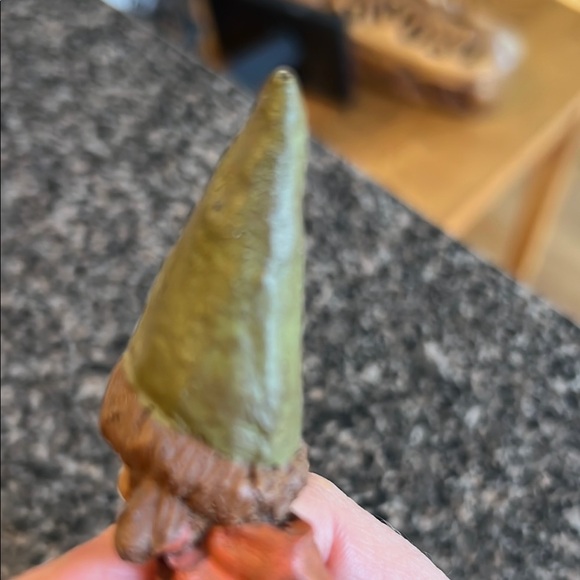 Tom Clark's Creations lilibet frog racer gnome Figurine - Picture 4 of 9